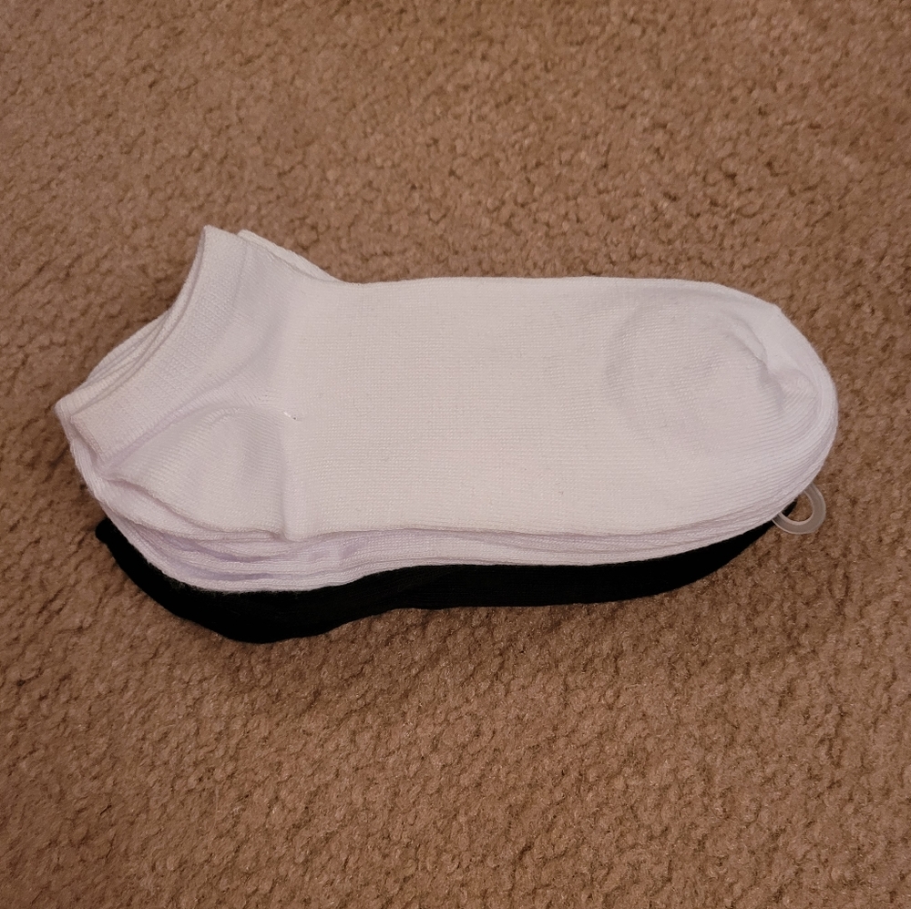 NWT Women's Socks